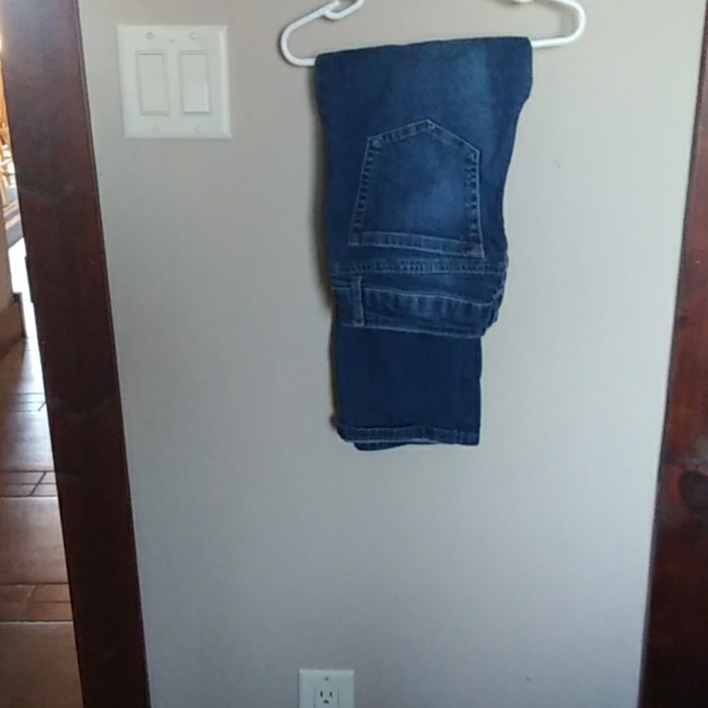 Jeans - Picture 2 of 2